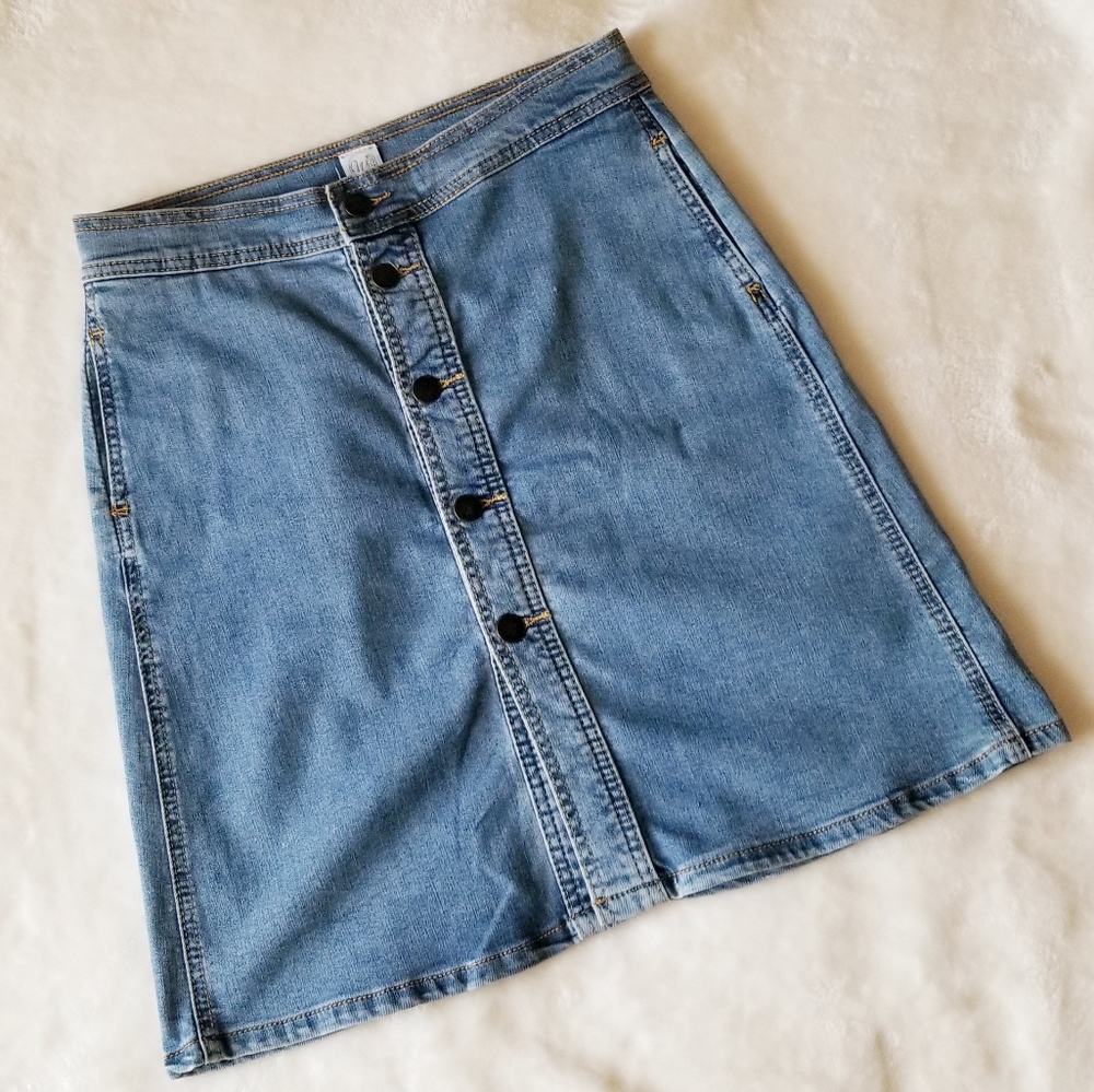 SALE!!N62 Denim  buttom down Skirt